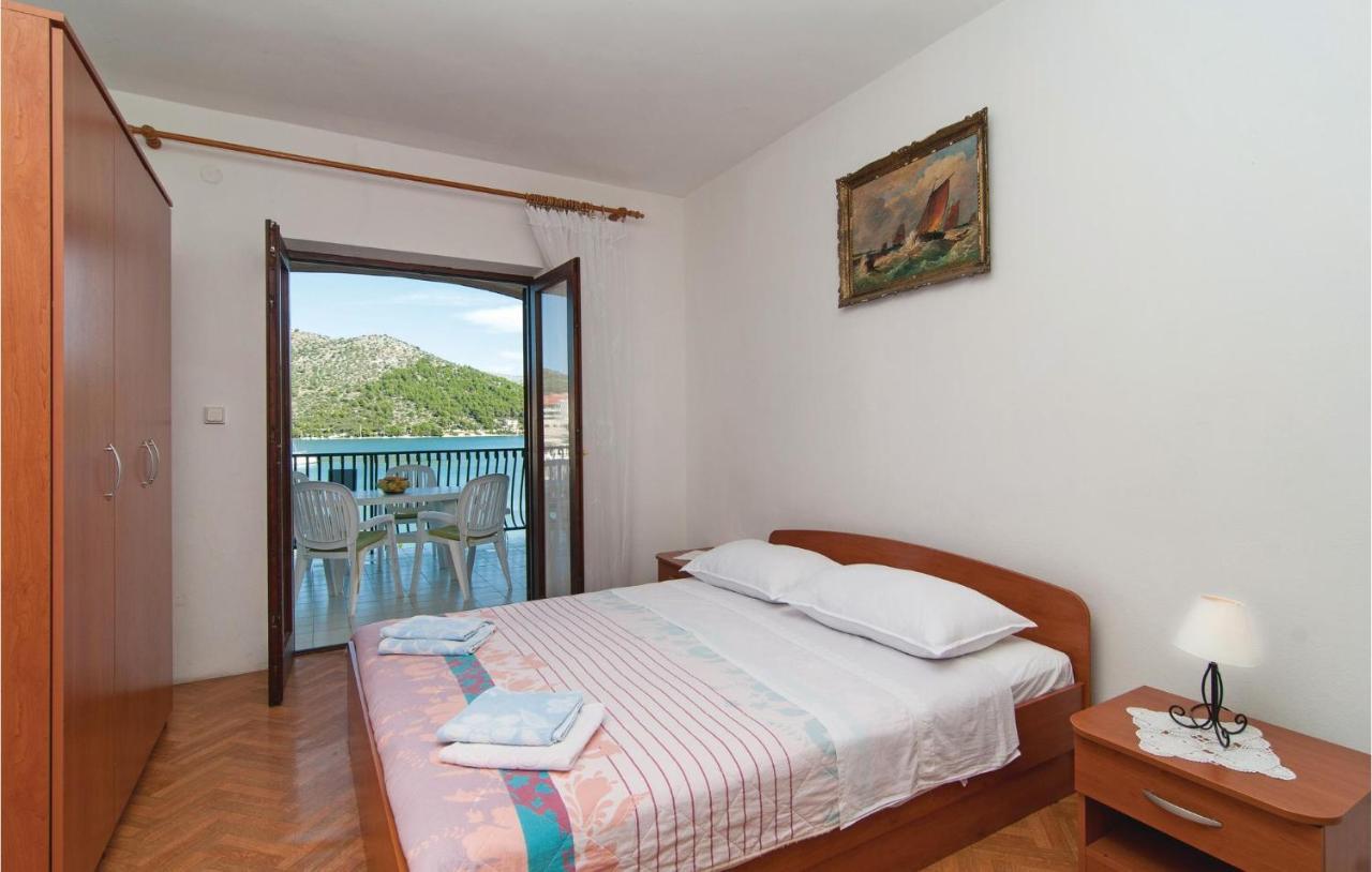 2 Bedroom Cozy Apartment In Marina Eksteriør bilde